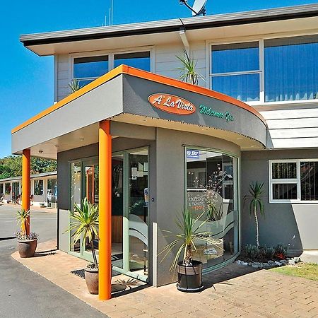 A'La Vista Motel Palmerston North Exteriör bild